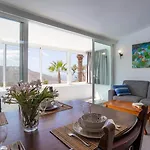 Azure Horizon And Breeze - Panoramic Ocean View And Heated Pool *