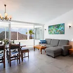 Villa Azure Horizon And Breeze - Panoramic Ocean View And Heated Pool