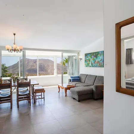 וילה Azure Horizon And Breeze - Panoramic Ocean View And Heated Pool *
