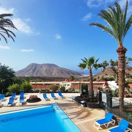 Azure Horizon And Breeze - Panoramic Ocean View And Heated Pool Villa *