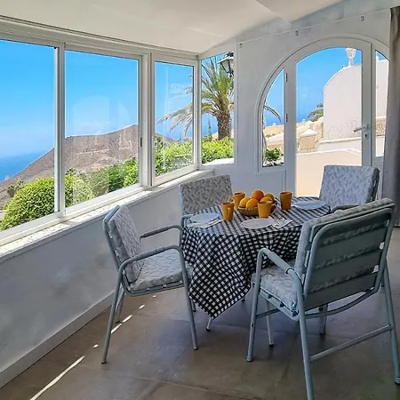 Azure Horizon And Breeze - Panoramic Ocean View And Heated Pool וילה Chayofa