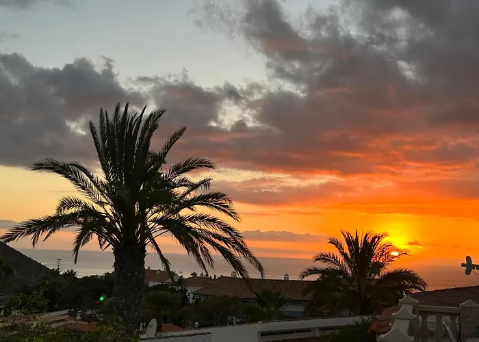 Villa Azure Horizon And Breeze - Panoramic Ocean View And Heated Pool